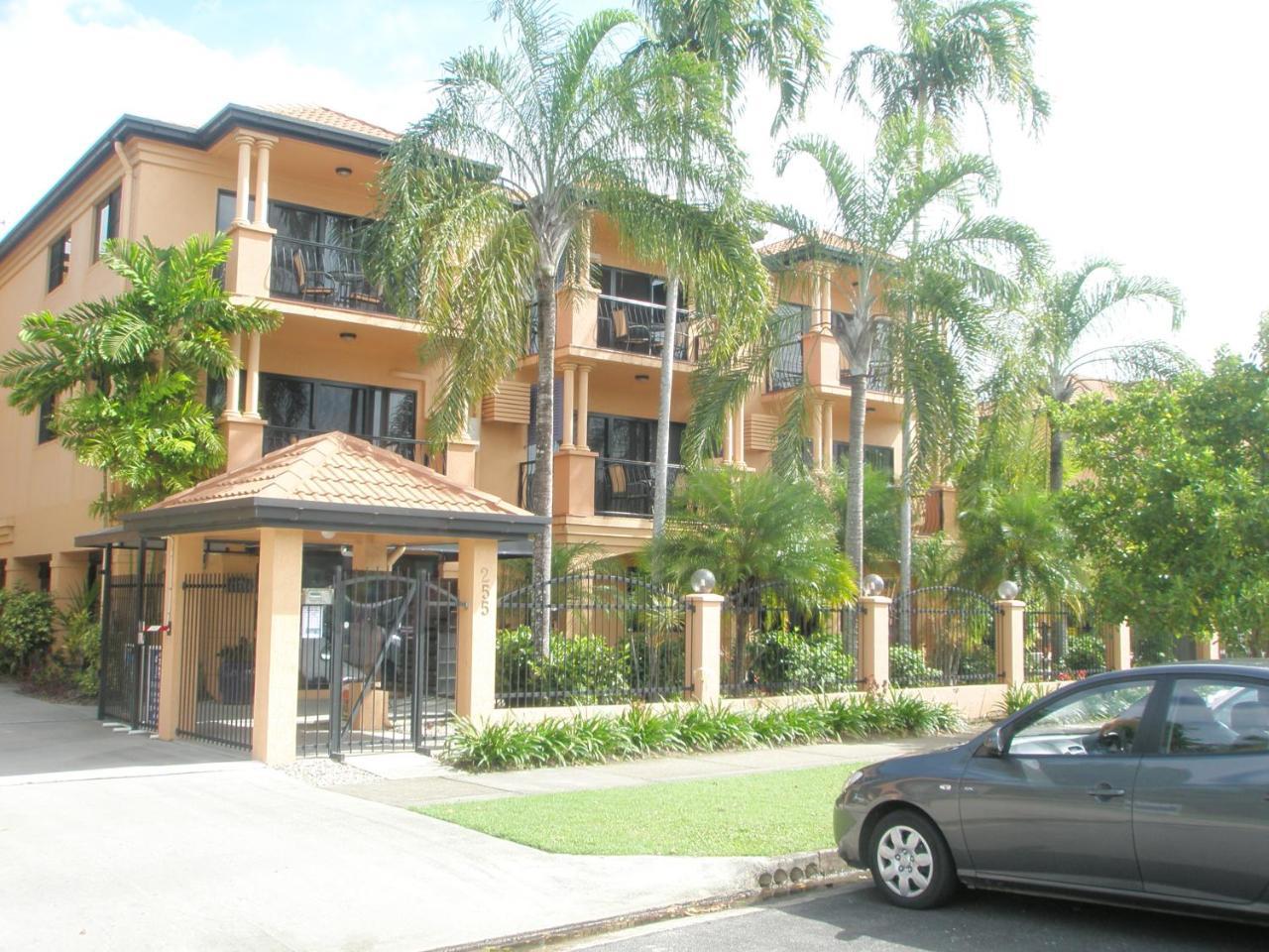 Central Plaza Apartments Cairns Exterior photo